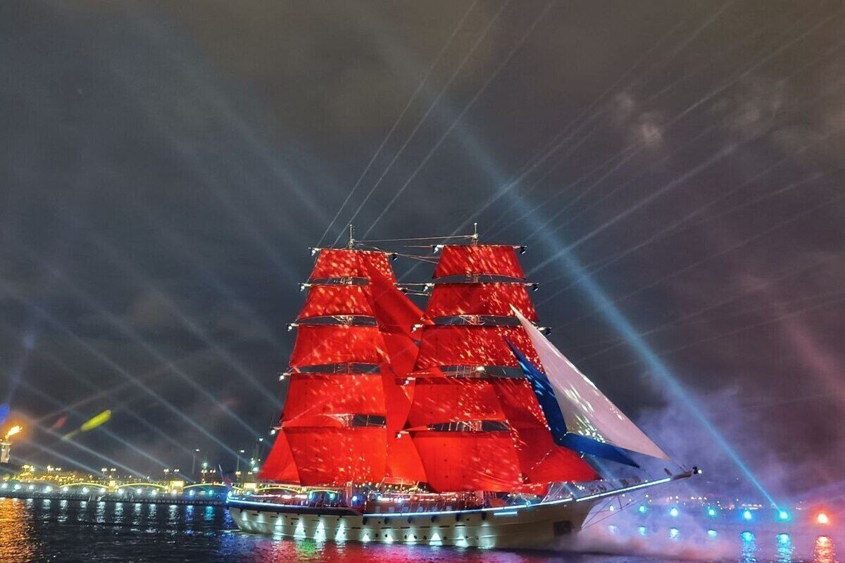 «Алые паруса» в Санкт-Петербурге: главное событие лета для выпускников и гостей города